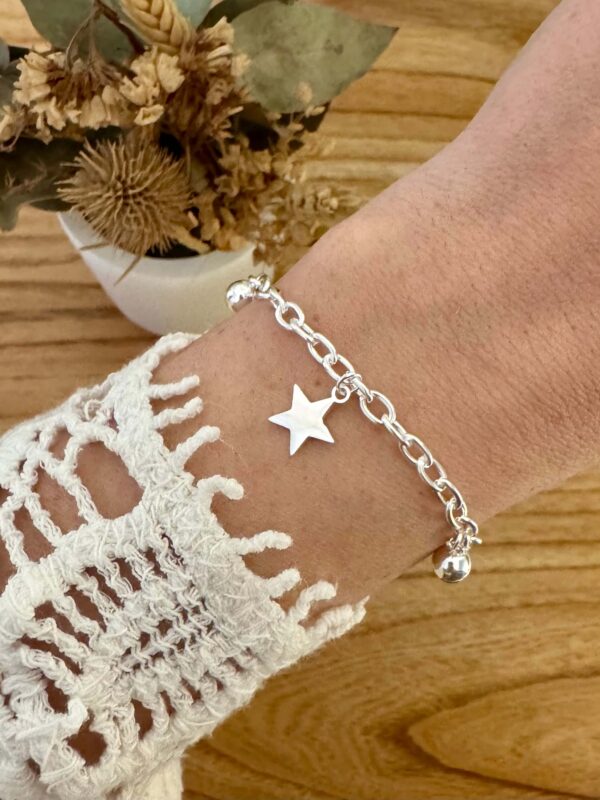Pulsera estrellas colgantes