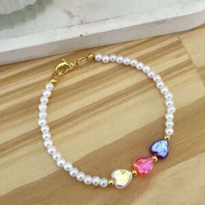 Pulsera corazones tornasol