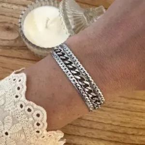 Pulsera triple