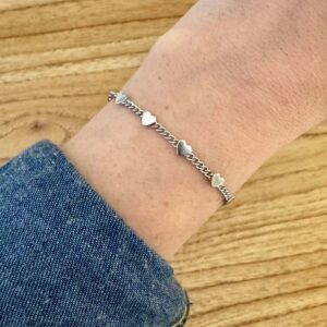 Pulsera corazones