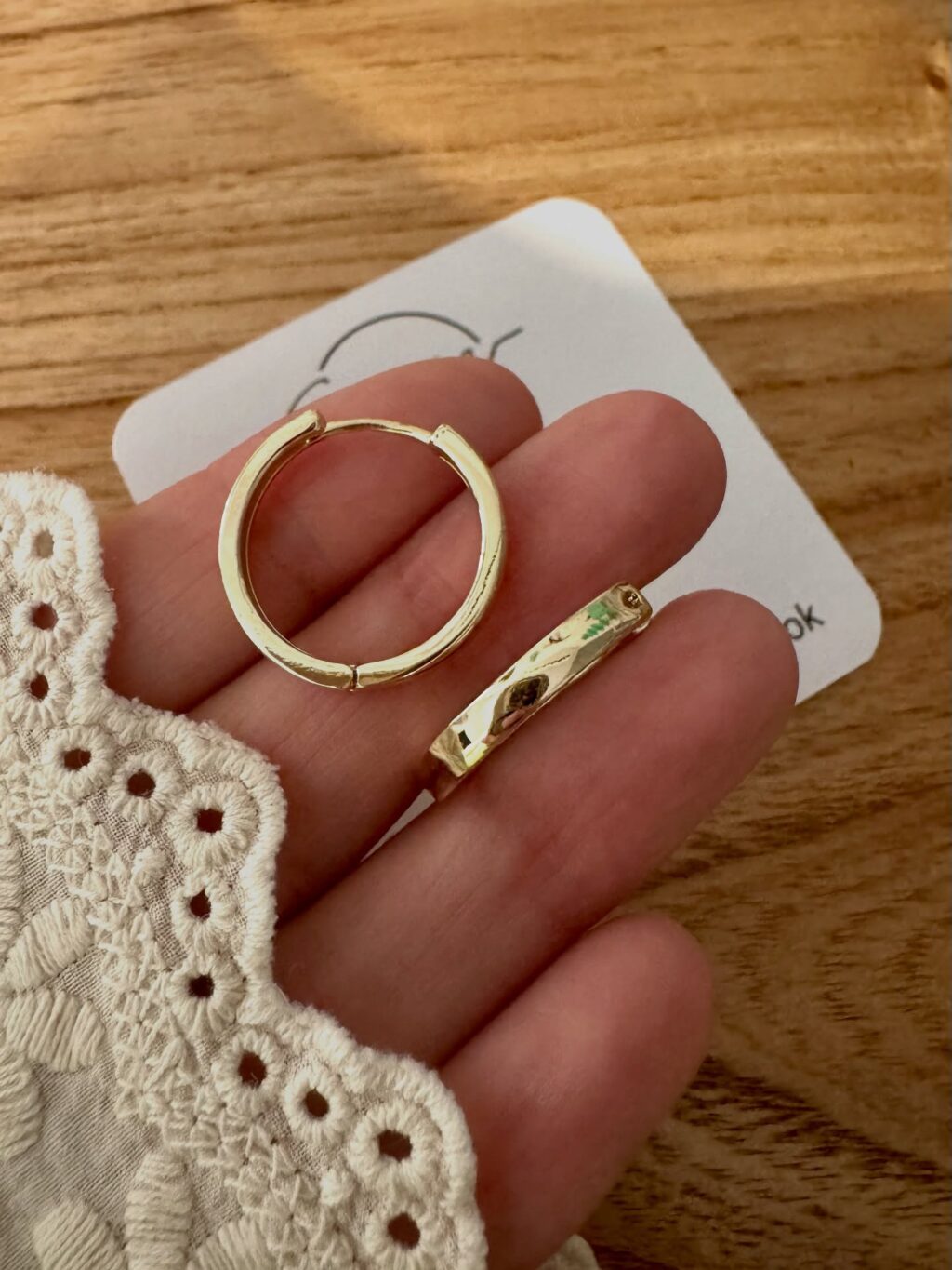 Instagram post from samaraaccesorios.ok. This post is in position 2.