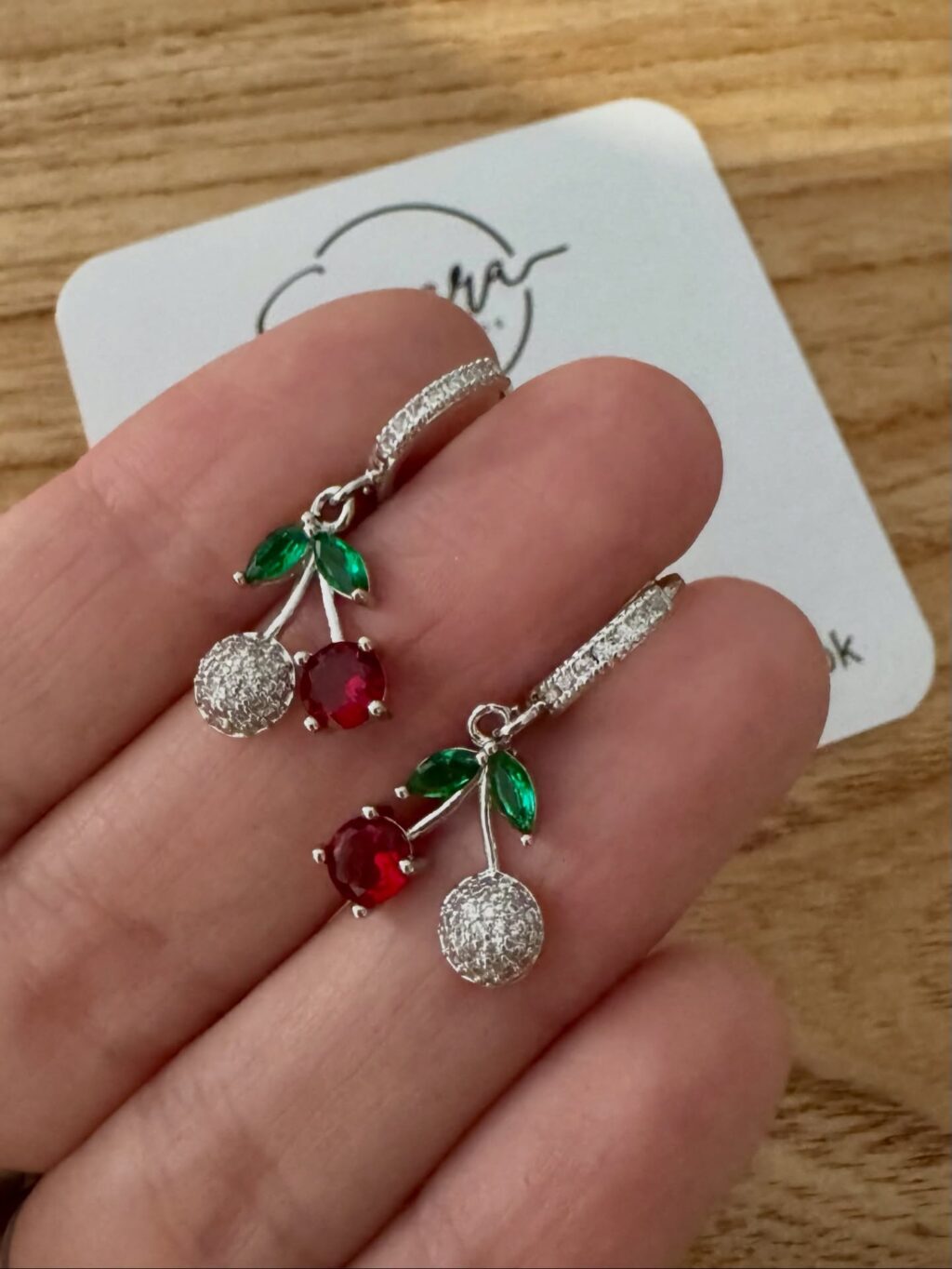 Instagram post from samaraaccesorios.ok. This post is in position 10.