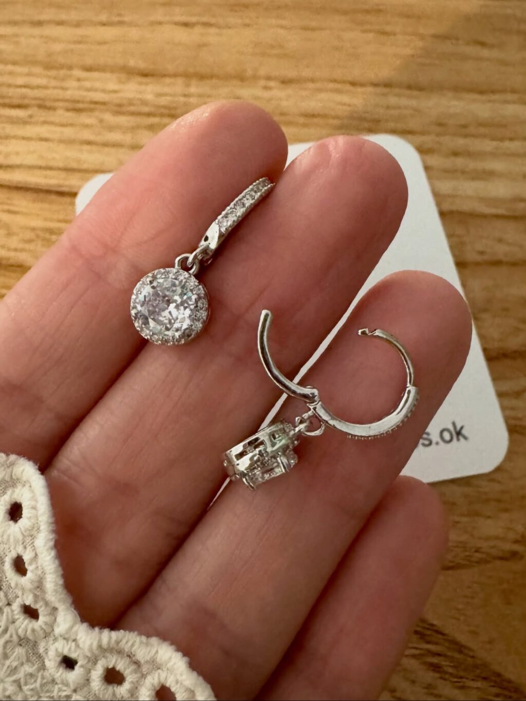 Instagram post from samaraaccesorios.ok. This post is in position 3.